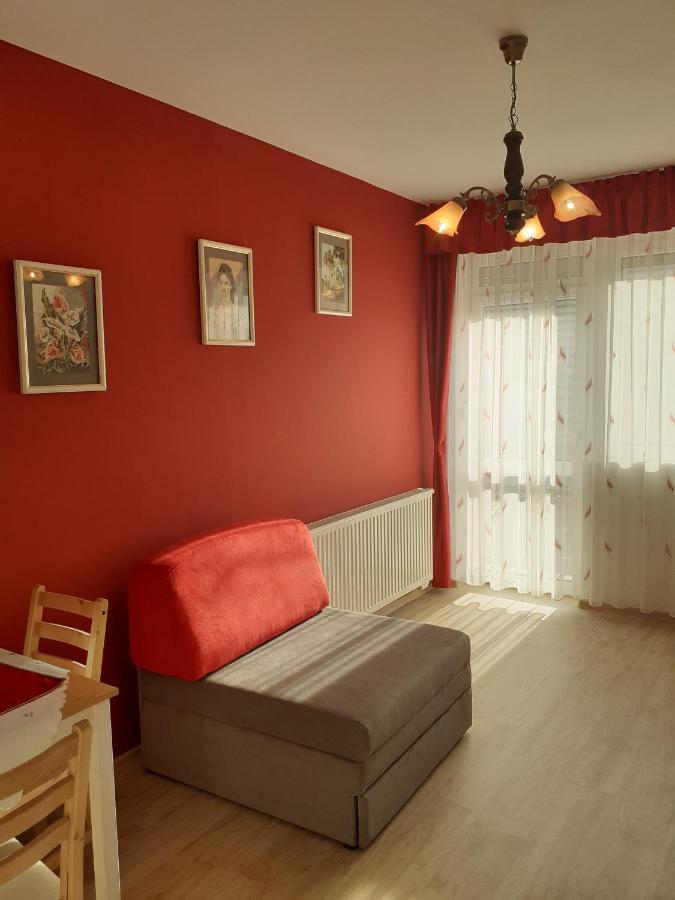 Pacsirta Vendeghaz Hotel Egerszalók Екстериор снимка